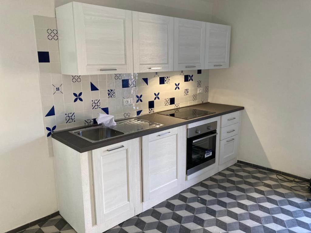 Arma Delle Manie Apartment *